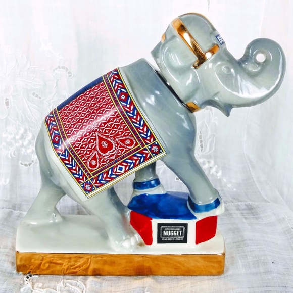 Other - 🎊H.P. Vintage “Bertha" Decanter Collectible